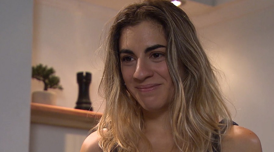 Carmen Zabala sorprendió al compartir su nuevo look y su entrenamiento con un saco de boxeo