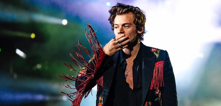 Harry Styles, se convierte en el primer hombre en aparecer en la portada de 'Vogue USA'