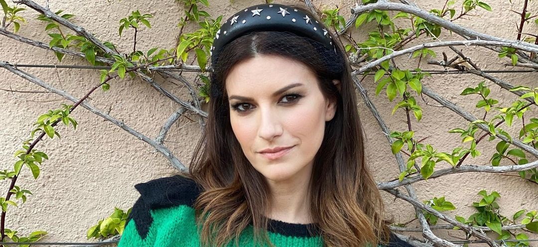 Laura Pausini y cobertura sobre muerte de Maradona: Es más noticia que el adiós a mujeres maltratadas