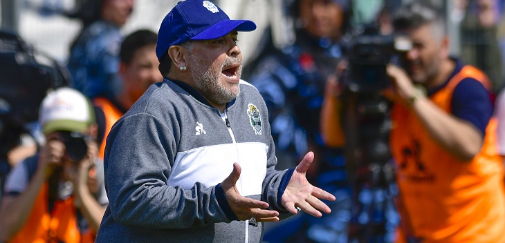 Tras ser internado por anemia: Diego Armando Maradona será operado por un coágulo en la cabeza