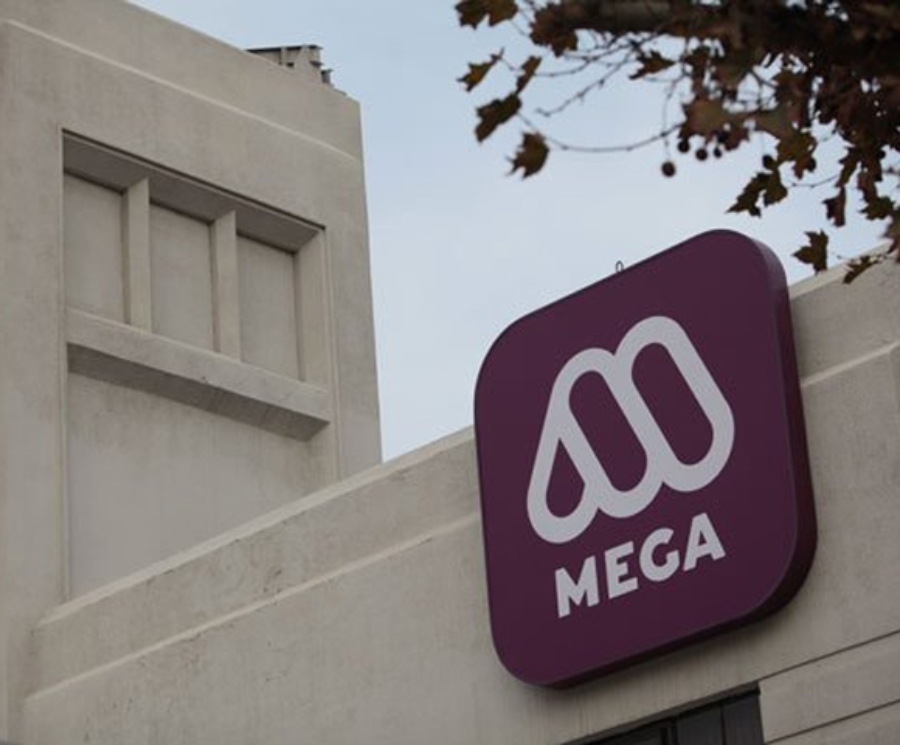 Sindicato de trabajadores de Mega depuso huelga tras dos semanas: aceptó oferta de la señal