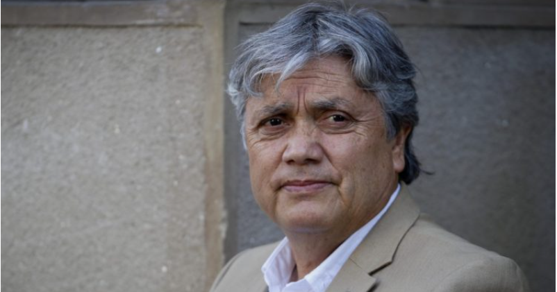 Senador Navarro se mantiene con pronóstico reservado tras cirugía: se le instaló un baipás coronario