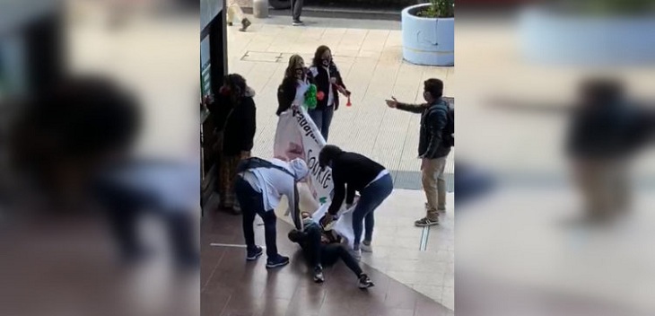 Trabajadora de Falabella perdió a su bebé tras ser golpeada en el estómago durante manifestación