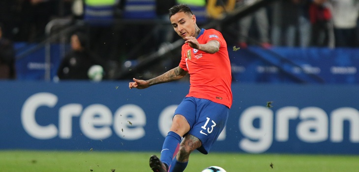 Aseguran que Erick Pulgar recibió luz verde de la Fiorentina y podrá jugar por la 'Roja'