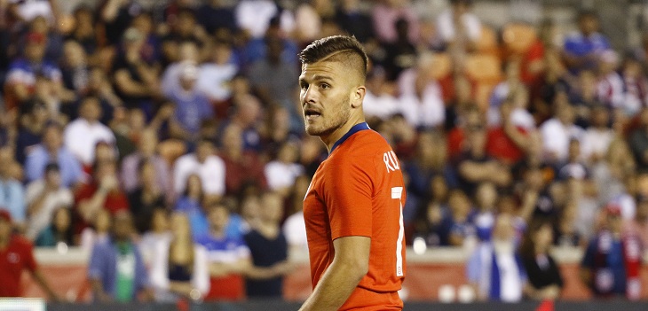 ¿Alerta de COVID? Diego Rubio fue liberado de la 'Roja' tras confirmarse caso positivo en su club