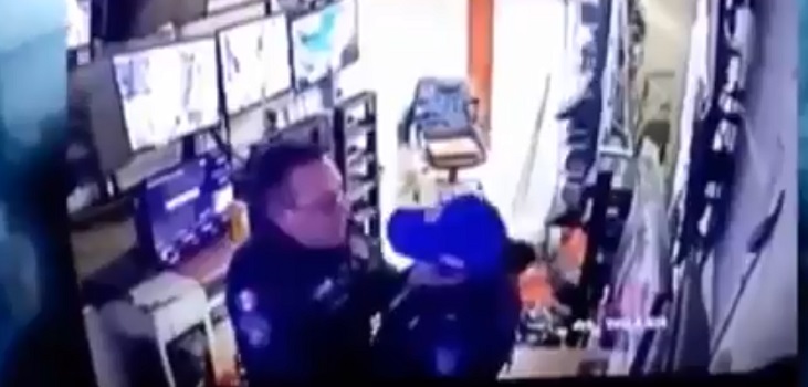 Policías debían resguardar hospital en México pero se escaparon para tener sexo: fueron dados de baja