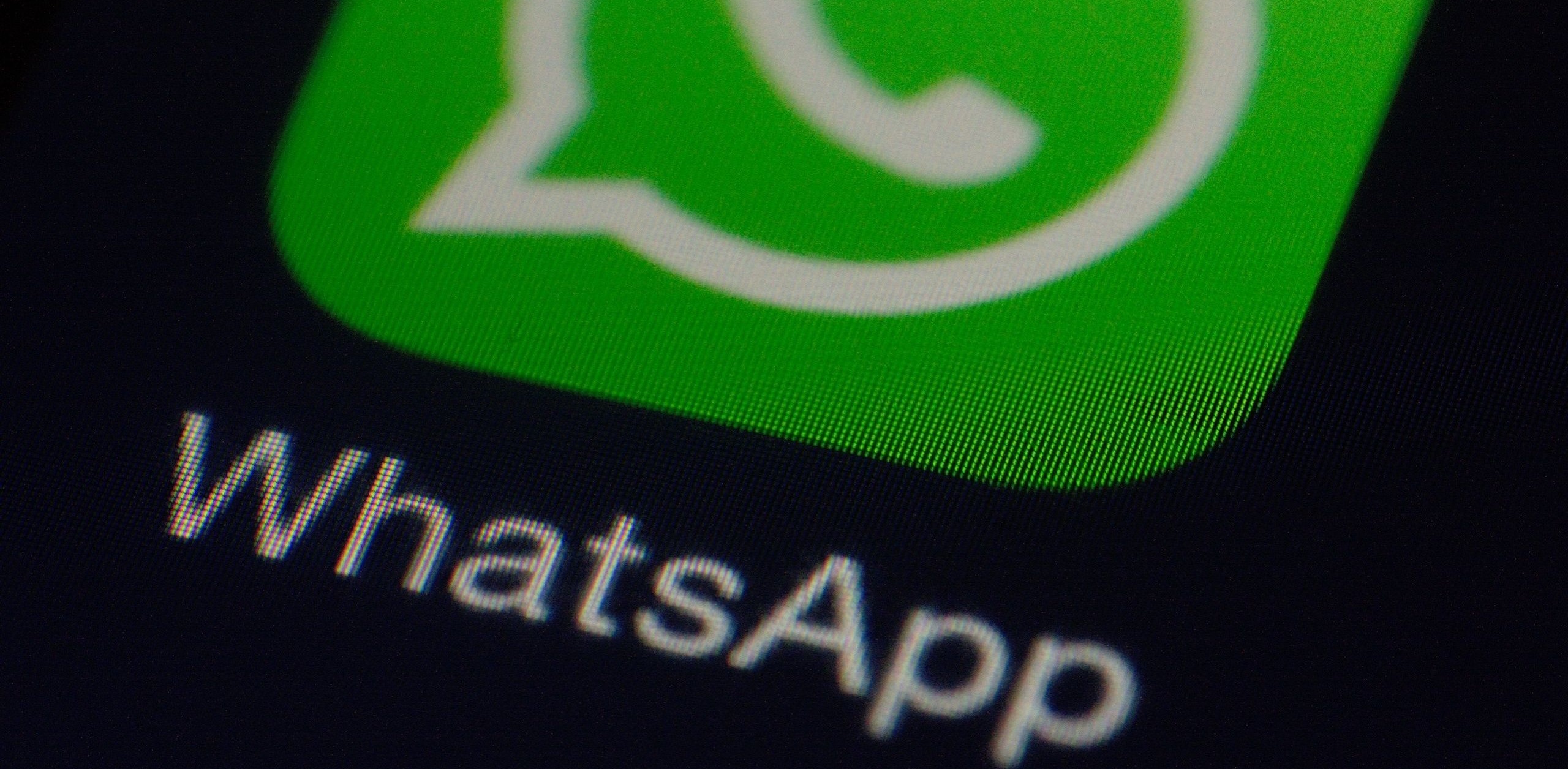 No te estreses: existe un truco para programar saludos navideños en WhatsApp y es muy fácil