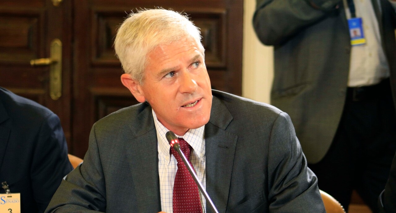 Tras renuncia de Sichel: nombran a Ricardo de Tezanos Pinto como el nuevo presidente de BancoEstado