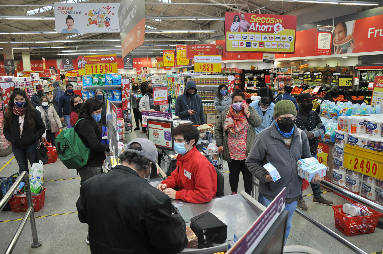 Víspera de Navidad: conoce el horario de cierre de los supermercados para este 24 de diciembre