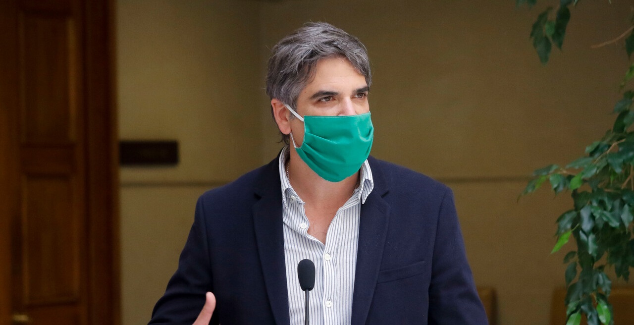 Diputado Fuenzalida genera críticas al decir que 