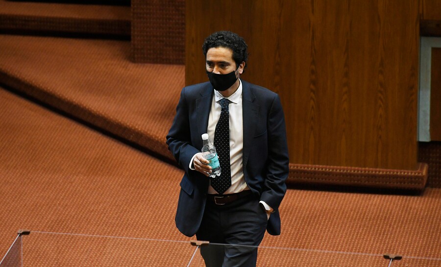 Gobierno accede a eximir de impuestos a rentas menores a $1,5 millones en segundo retiro del 10%