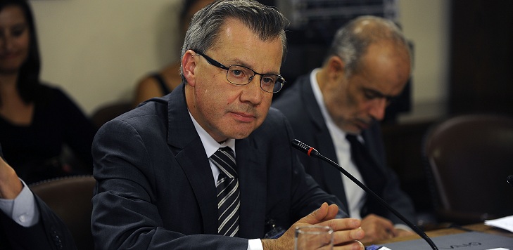 Superintendente de pensiones y proyecto que busca regular traspaso de fondos en AFP: 