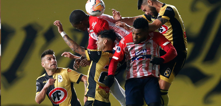 Coquimbo Unido accedió a semifinales pese a perder con Junior en Copa Sudamericana