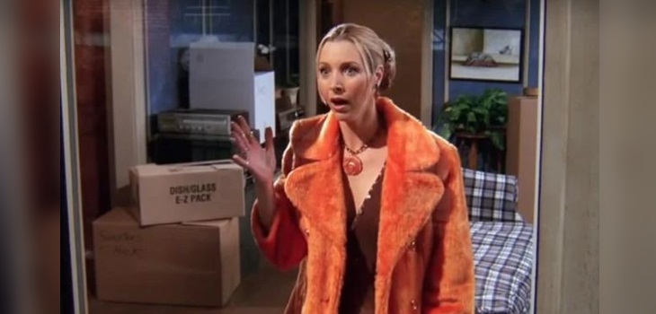 Aún los usa: los especiales accesorios que Lisa Kudrow se llevó de su personaje de Phoebe en Friends