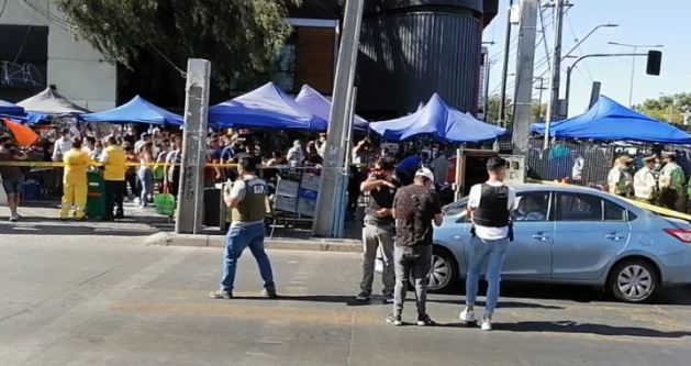 Reportan balacera en Maipú en medio de compras navideñas: hay una fallecida y 5 en estado grave