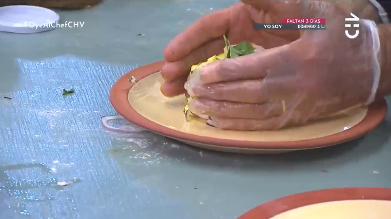 La antihigiénica acción de Benni que sacó de quicio a Yann Yvin en 'Oye al chef'