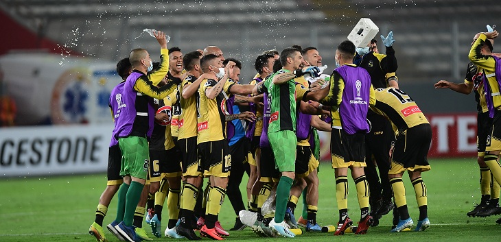 Coquimbo Unido hace historia: avanzó a cuartos de la Sudamericana y podría toparse con La Calera