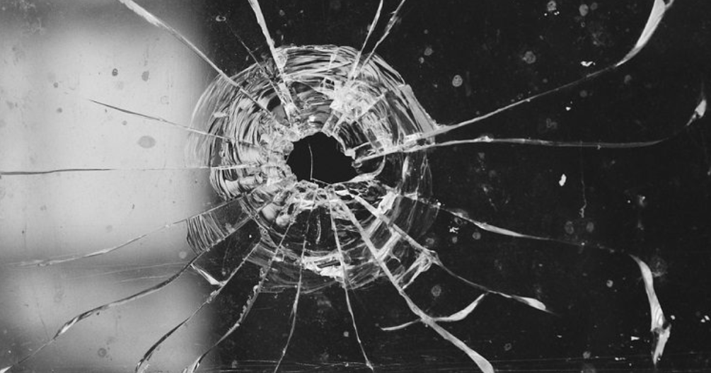 Dos niños de 8 años fueron baleados en El Bosque: individuos dispararon contra una vivienda