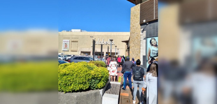 Concepción: Seremi de Salud ordena cierre temporal de Mall Plaza del Trébol y Mall del Centro