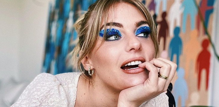 Pin Montané mostró cómo avanza en sus conocimientos de maquillaje haciendo un look para su hermana