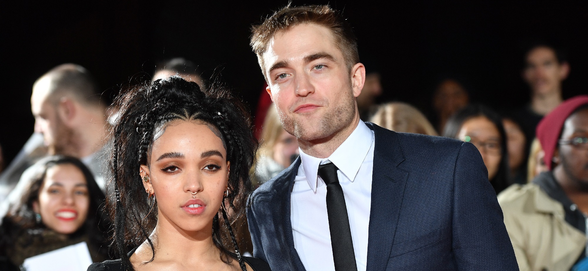 FKA Twigs contó que sufrió ataques racistas durante compromiso con Robert Pattinson: 