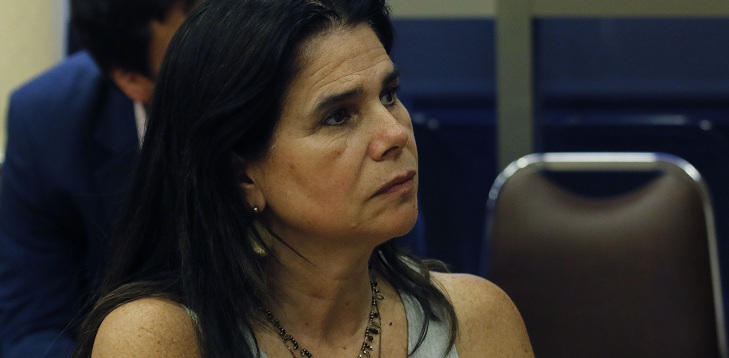 Hijo de diputada Ximena Ossandón participó en masiva fiesta clandestina en Cachagua