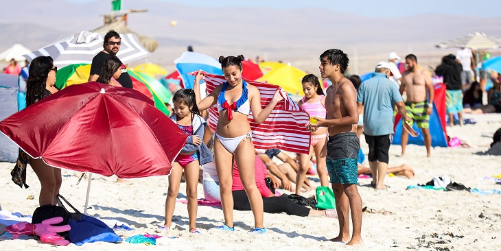 Gobierno anuncia límite de aforo en playas y balnearios del país: aumentarán fiscalizaciones