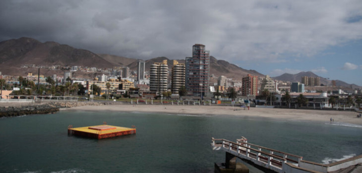 Antofagasta, Puerto Montt e Iquique encabezan las 30 comunas con más casos activos de COVID-19