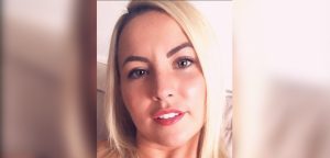 Condenan a profesora que abusó sexualmente de alumno de 15 años: usó Snapchat para seducirlo