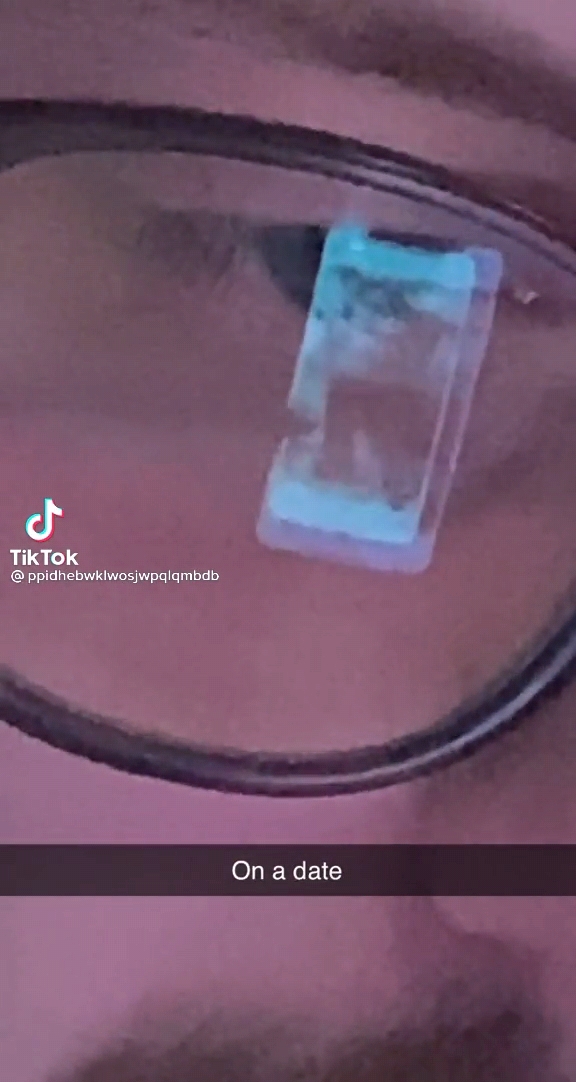 Joven decide irse en cita y se vuelve viral