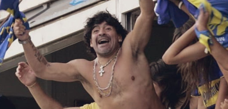 Chats y antiguas fotografías: los recuerdos que encontró hija de Diego Maradona tras su muerte