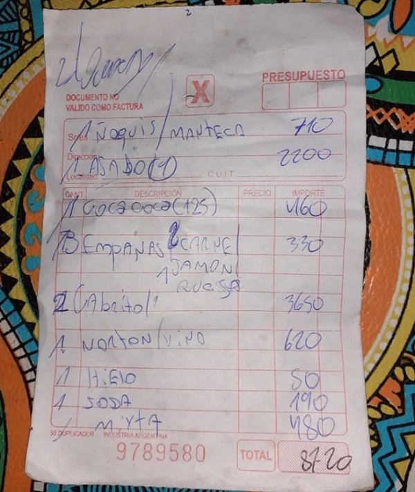 familia sufrió insólita situación en restorán de Argentina