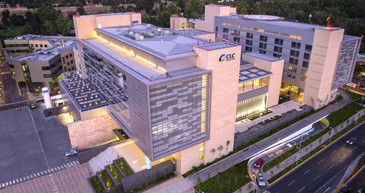 Clínica Las Condes aclara que nunca amenazaron con no atender pacientes Fonasa COVID-19