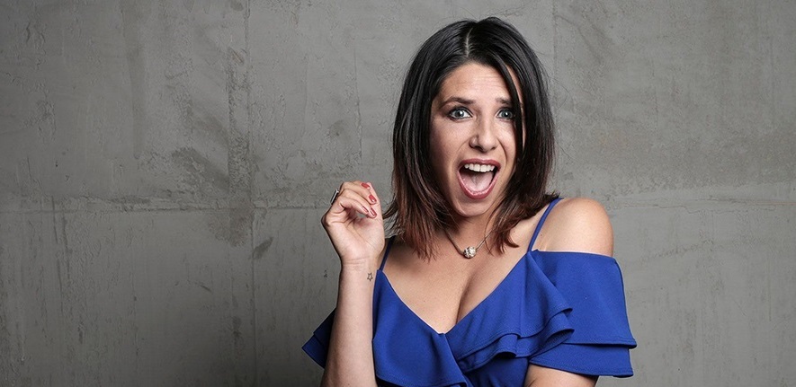 Dayana Amigo y su llamativo personaje en Edificio Corona: 