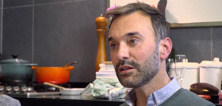 Jordi Castell enojado con CHV por repeticiones de 