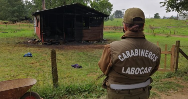 En prisión preventiva queda acusado de viajar desde Santiago a Valdivia para quemar casa de expareja