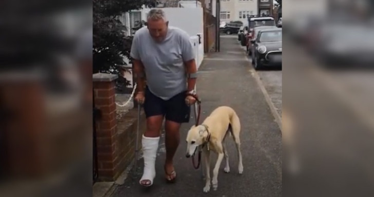 Hombre gastó casi 300 mil pesos tratando de buscar cura para la cojera de su perro: solo lo imitaba