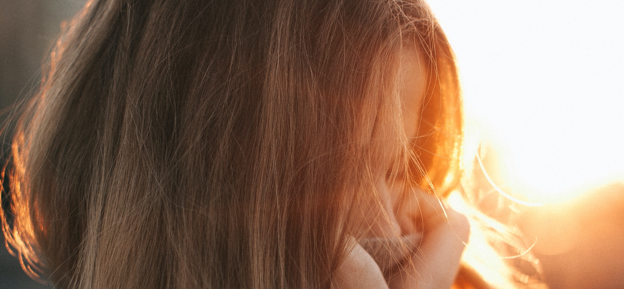 6 señales que indican que tu cabello está envejeciendo (y no tiene que ver con las canas)