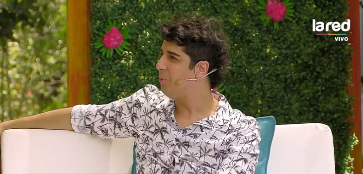 Roberto Van Cauwelaert y su aparición en Hola Chile: 