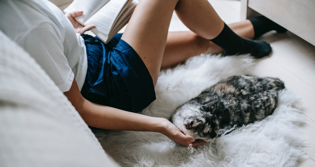 Psicólogo explica por qué deberías tomarte vacaciones aunque no puedas viajar por la cuarentena