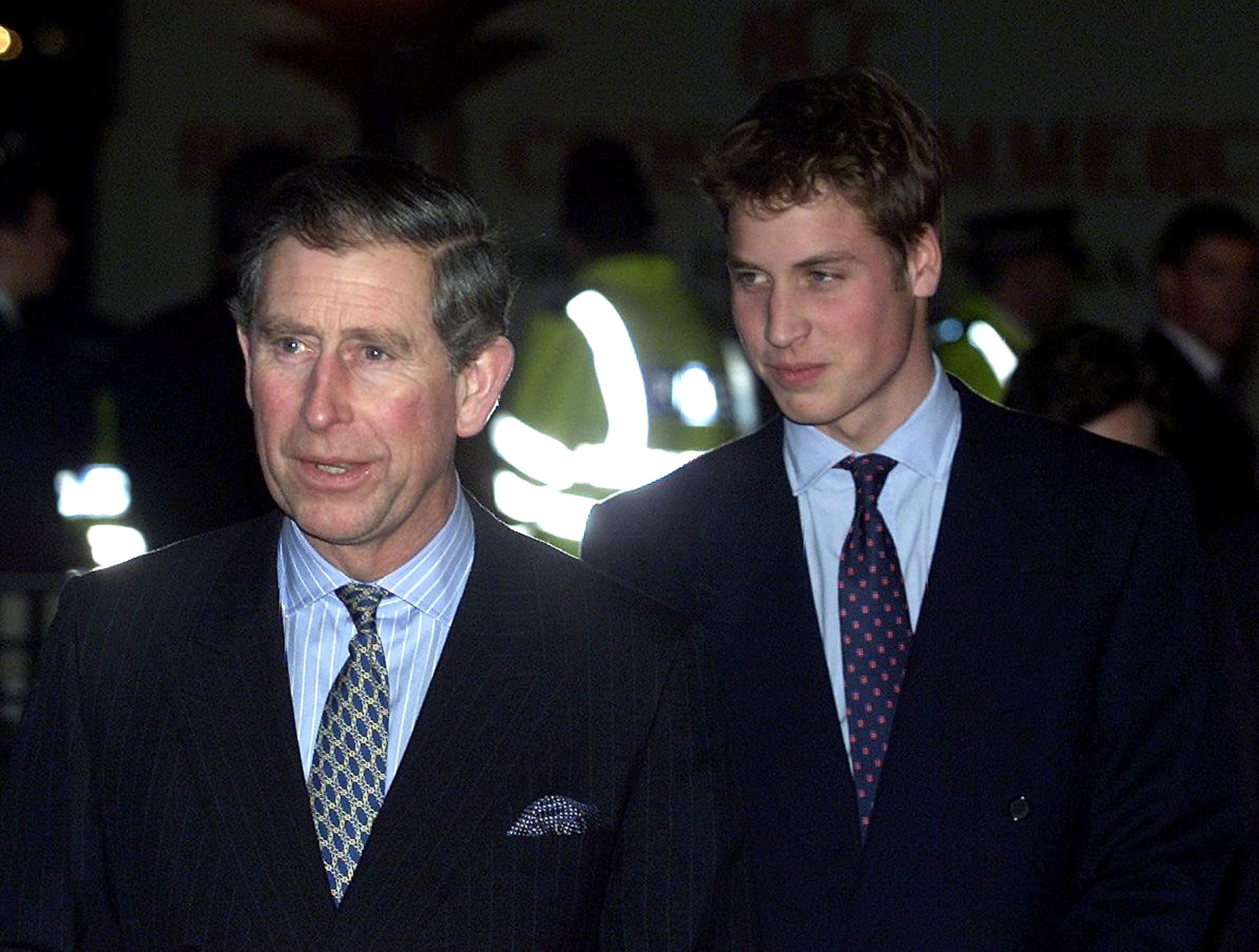 El lado más oscuro del príncipe William: ataques de ira, exceso de alcohol y su abandono a Harry