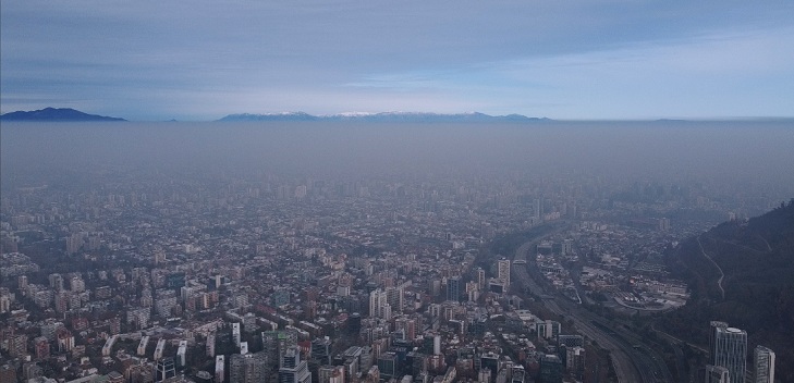 Con tubos de PVC: estudiante creó dispositivo que convierte contaminación vehicular en oxígeno