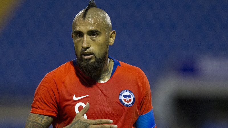 Arturo Vidal se molestó con propuesta de limitar ascenso de Segunda a Primera B