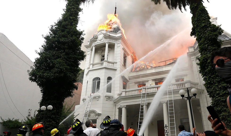 Tras segundo juicio: autor de incendio en UPV fue condenan a 5 años de presidio efectivo
