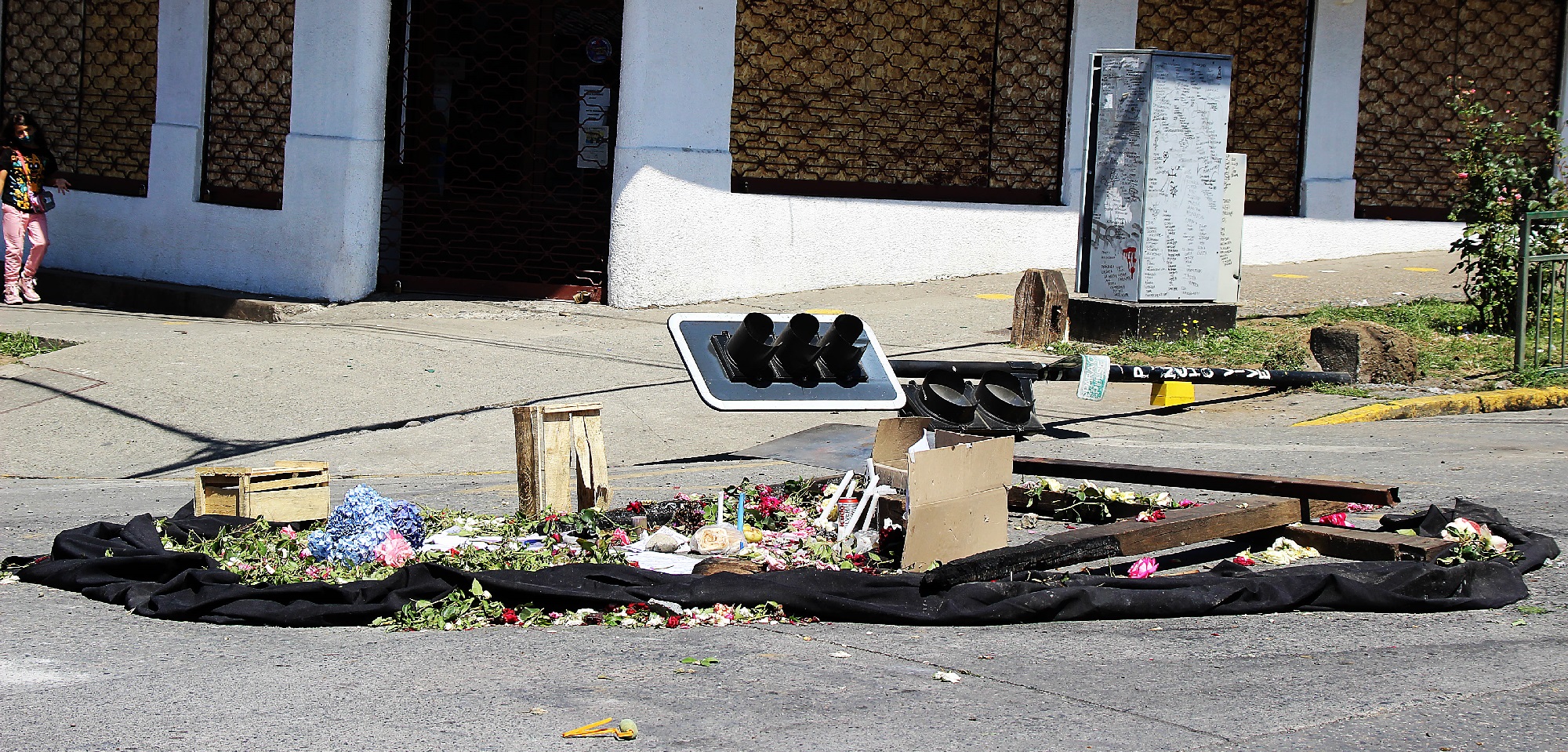 PDI aún no encuentra los dos machetes del malabarista baleado por carabinero en Panguipulli