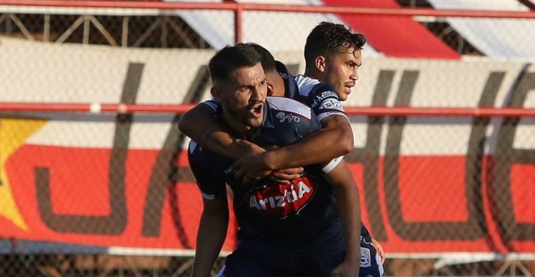 Tras 13 años: Deportes Melipilla logra el segundo ascenso de Primera B