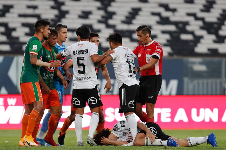 “Para mí es penal”: Liberan audios del VAR ante polémico final en partido de Colo Colo y Cobresal