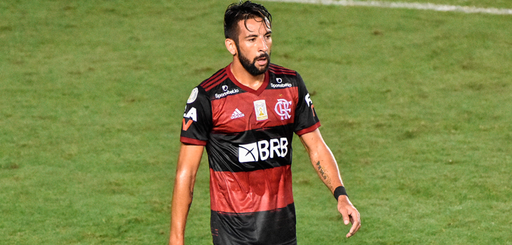 ESPN Brasil reconoció al 'Huaso' Isla como el mejor lateral derecho del Brasileirao