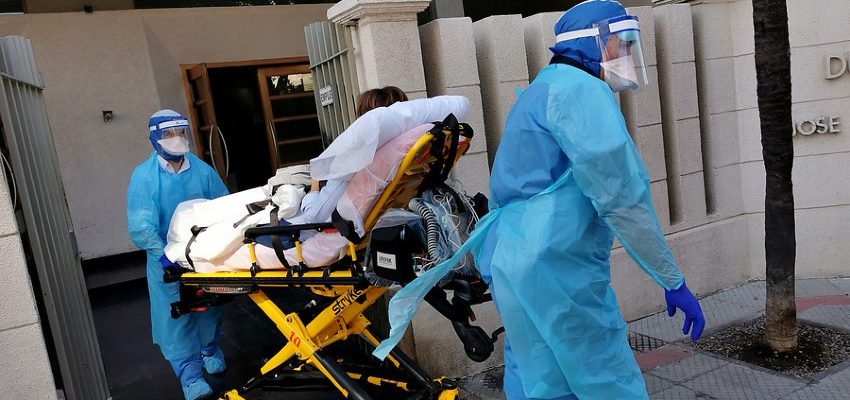 RM, Los Lagos y Biobío lideran los casos activos: Minsal reportó 2.330 nuevos contagios por COVID-19