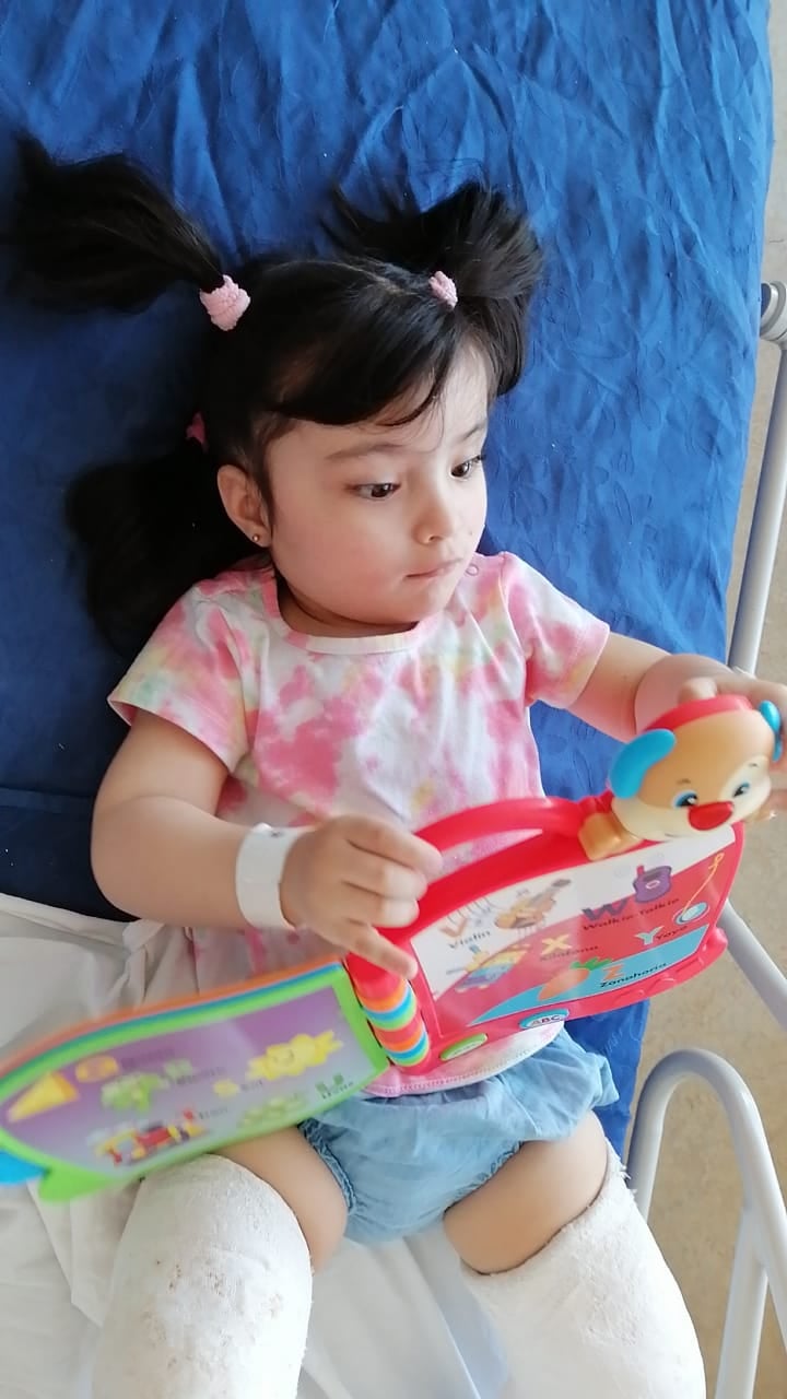 Madre hace llamado a la solidaridad para poder operar a su pequeña de 2 años